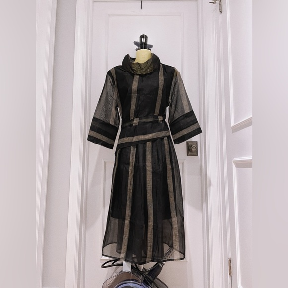 NWT* Unique Dress - Picture 6 of 7